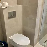 Resort-20m Od Brzegu,prywatna Plaza,wi-fi ,widok Na Jezioro Chata Makosieje