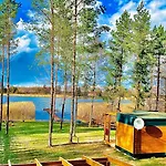 Chata Resort-20m Od Brzegu,prywatna Plaza,wi-fi ,widok Na Jezioro Makosieje