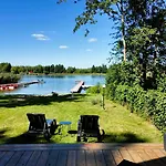 Resort-bon Turystyczny,20m Od Brzegu,ogrzewanie,wi-fi ,widok Na Jezioro Domek letniskowy
