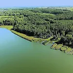 Resort-bon Turystyczny,20m Od Brzegu,ogrzewanie,wi-fi ,widok Na Jezioro Domek letniskowy Makosieje