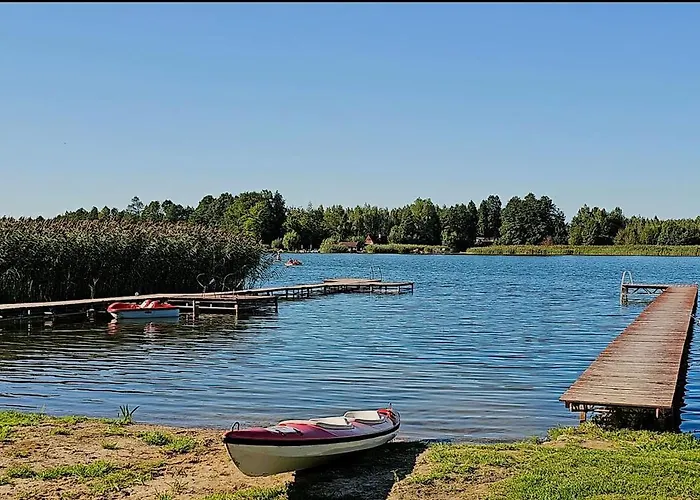 Деревянный коттедж Resort-20m Od Brzegu,prywatna Plaza,wi-fi ,widok Na Jezioro